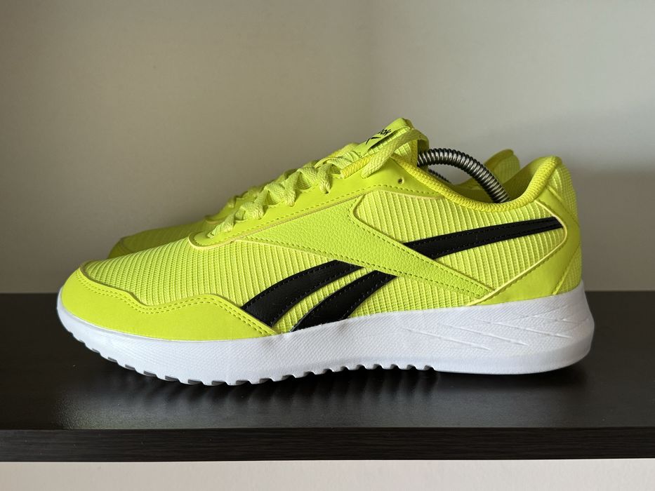 Reebok Energen Lite 43номер 28см Стелка Почти Нови