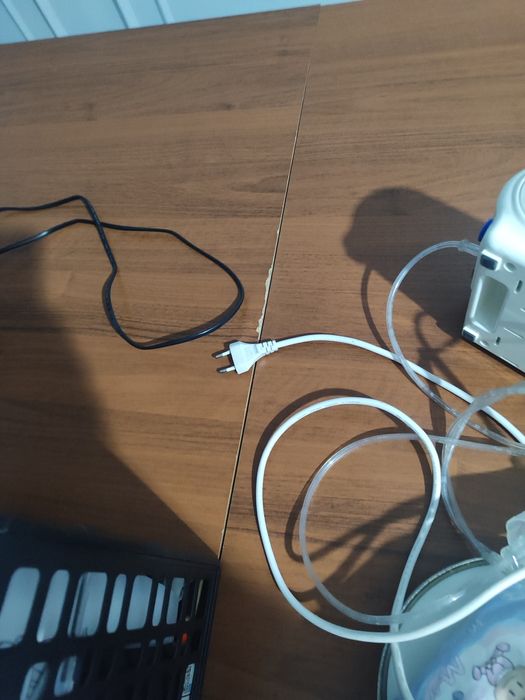 Продам стол гостиной