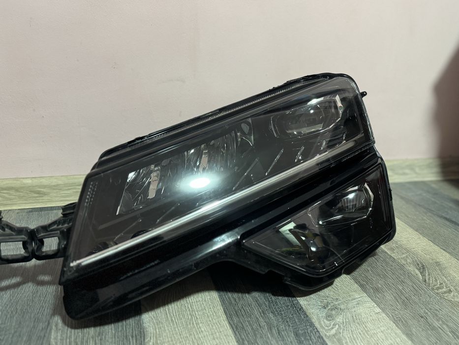 Фарове Skoda Karoq LED