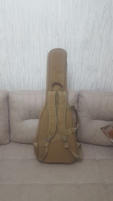 Гитара Taylor TS-BTe Click есть