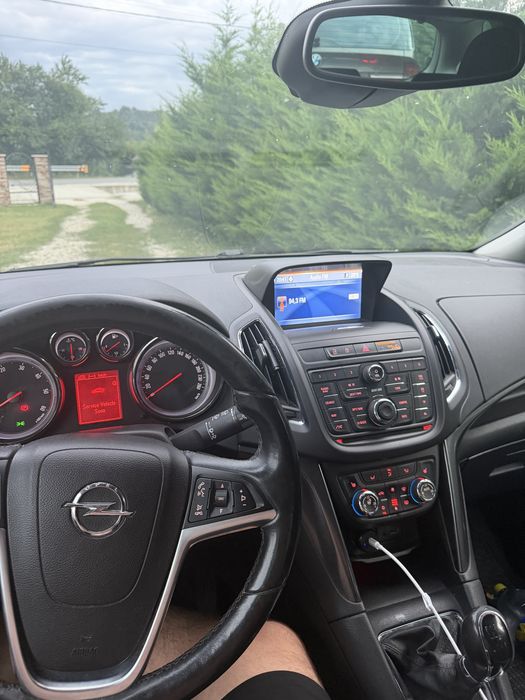OPEL Zafira 2013 — imagine 2
