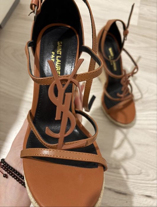 YSL платформи 39