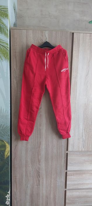 Спортен дамски комплект MANGO