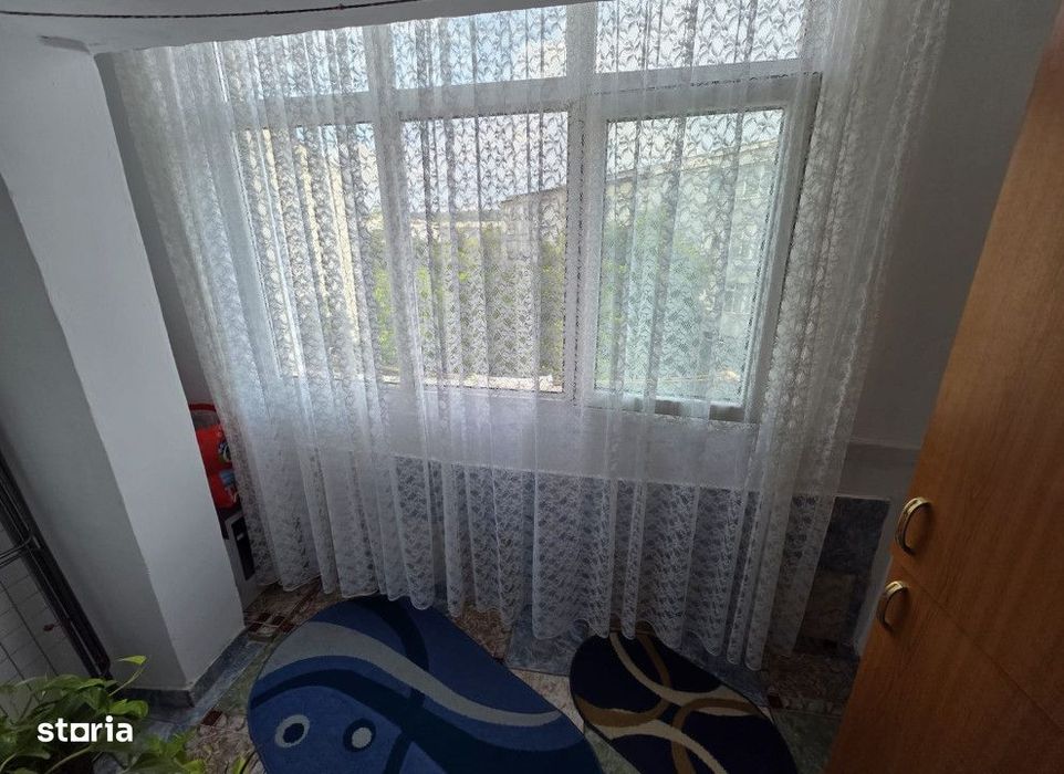 Apartament  3 camere Dacia , 70 metri, etaj 3 Cod:162952