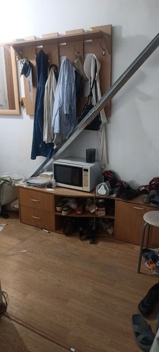 Продаю прихожию Б/у