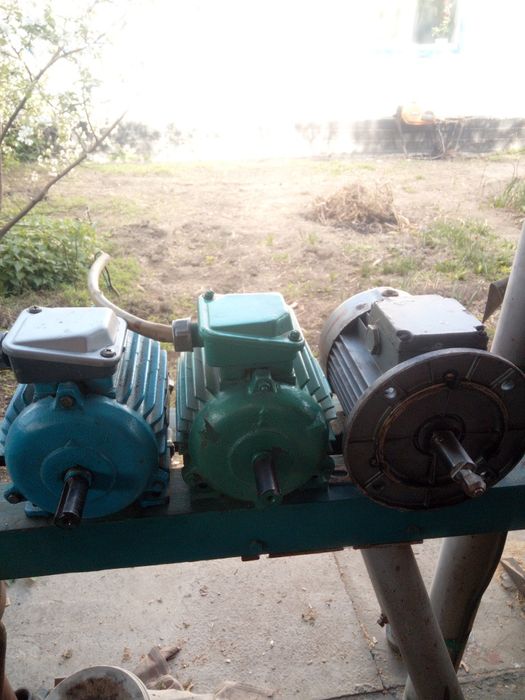 Продам электромоторы