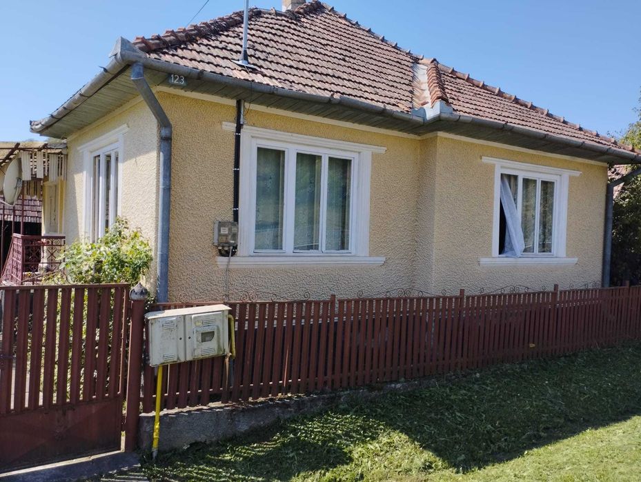 Casă de vânzare în Budești - Bistrița-Năsăud