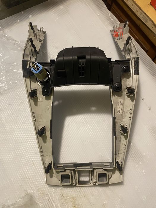 интериорна пластмаса, конзола за Шевролет Каптива