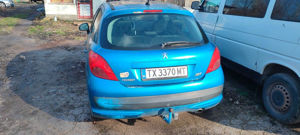 Пежо 207 1.6 бензин 120кс