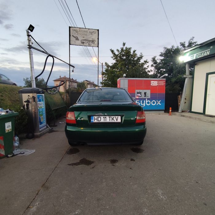 AUDI A4 1999 — imagine 4