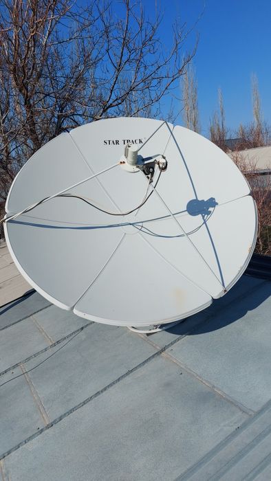 Спутниковая тарелка