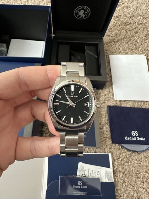Grand Seiko 37mm quartz SBGX261