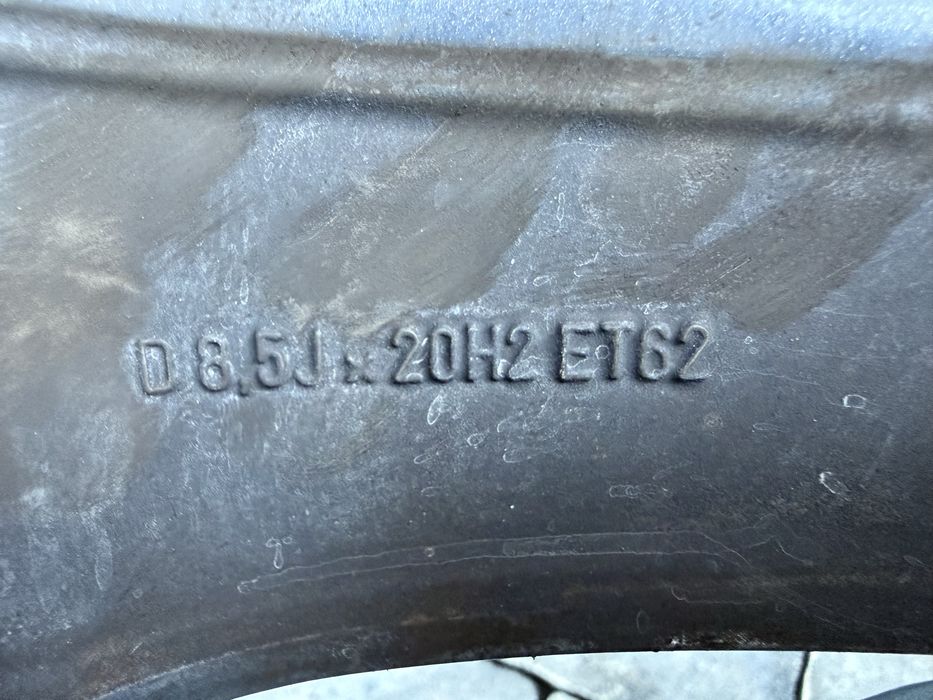 Mercedes GL 275/55/20 всесезонни оригинални Дот 20г - 600€