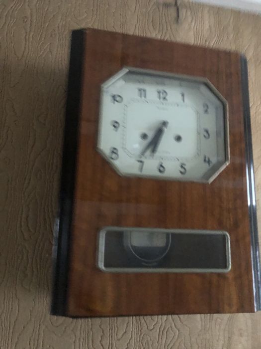 Стенен часовник Jantar Янтар