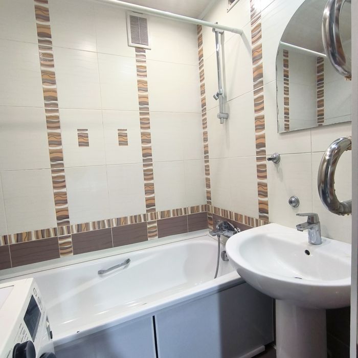 Продам 2-х ком квартиру