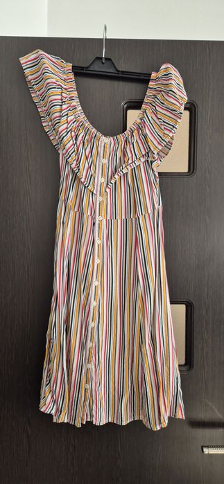 Rochie cu dungi marimea S