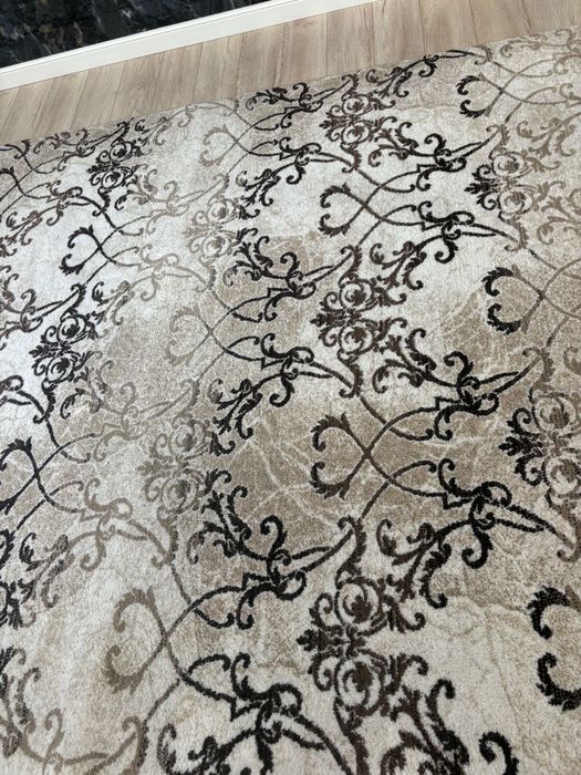 Продам ковры 2*3