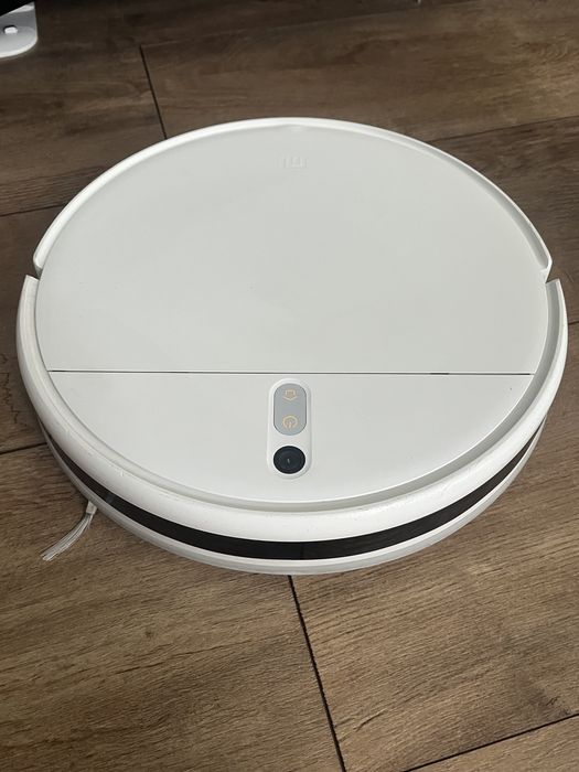 Прахосмукачка робот