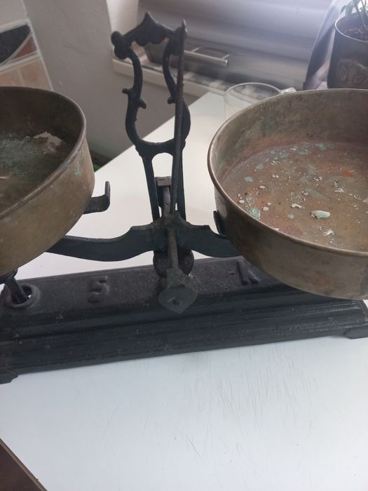 Vechi cantar (balanta) fonta