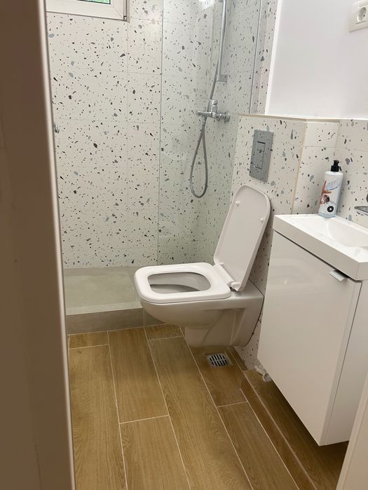Garsonieră renovată integral, modernă – Calea Griviței
