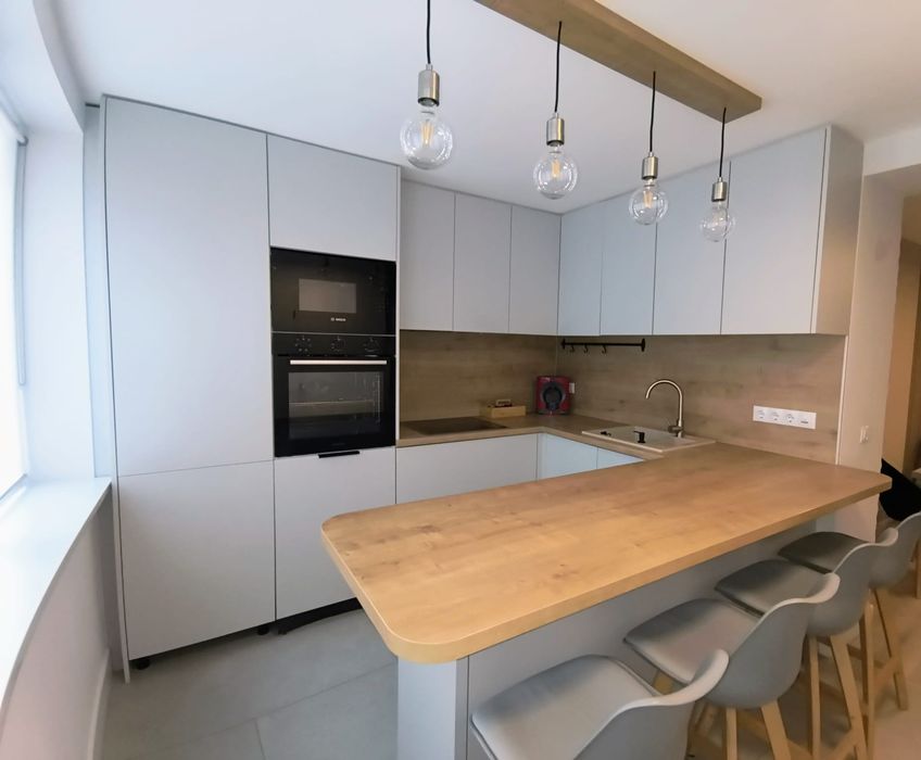 Apartament 4 camere mobilat și utilat, zona centrala, Mihail Kogalniceanu
