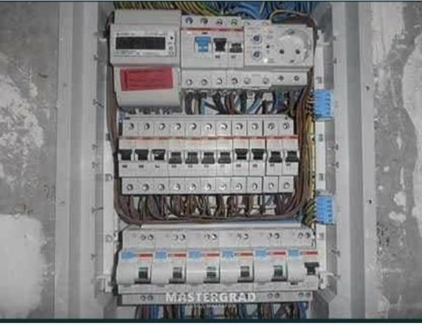 Услогия электрика ГОРОД РУДНЫЙ