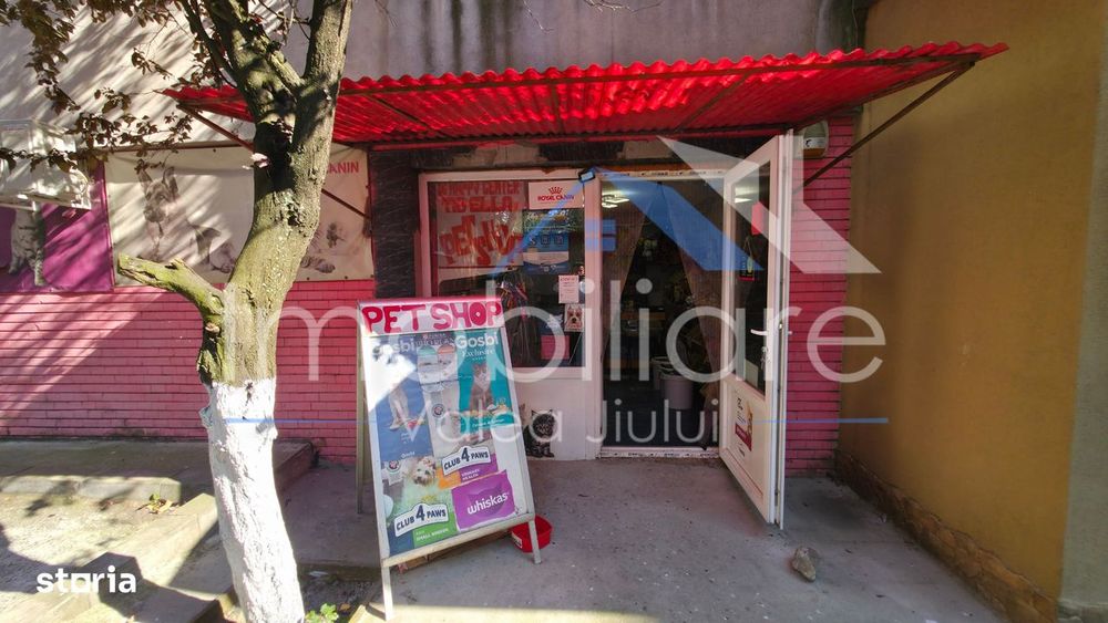 Spațiu comercial/Apartament 2 camere, lângă piața centrală, Petrosani