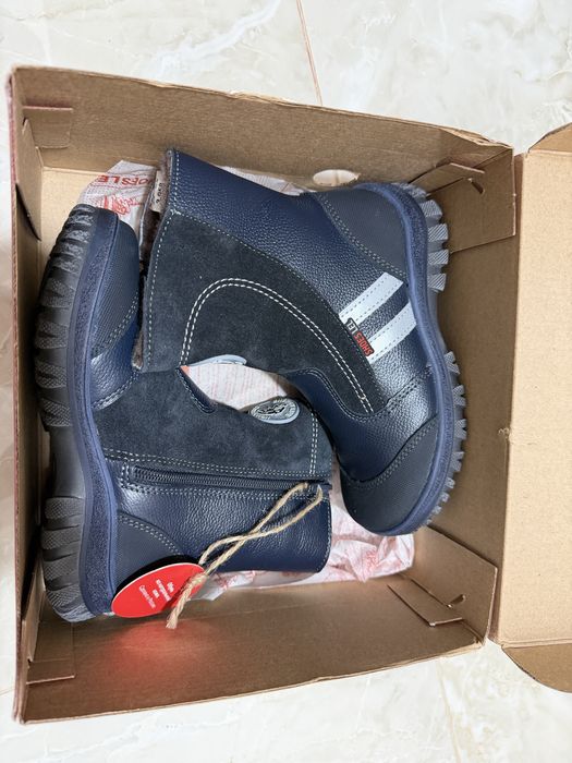 Сапоги зима фирма Лель 29 р