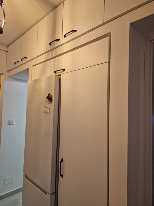 Apartament de închiriat.