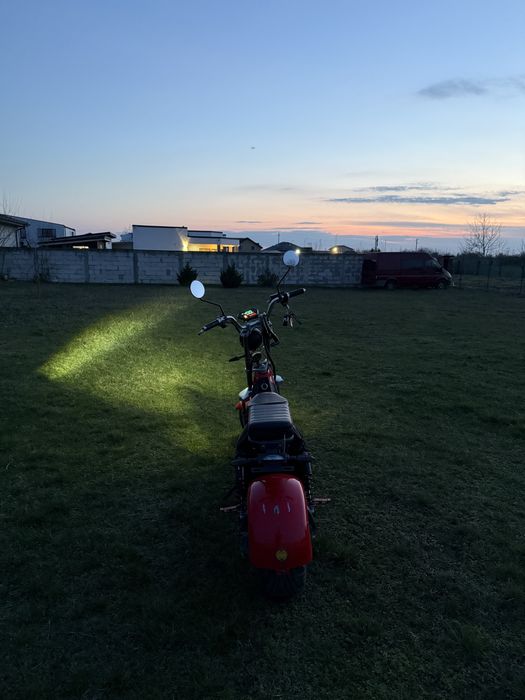 Vand scuter electric