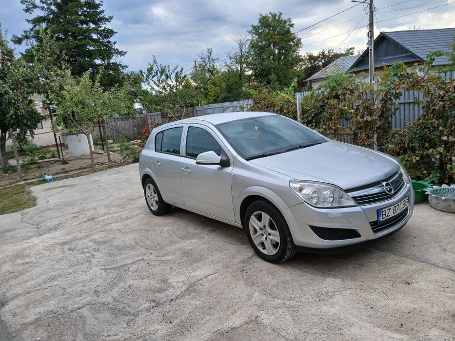Vând Opel astra h  1.6 GPL