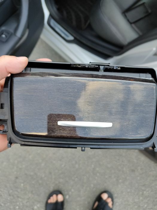 Оригинален пепелник BMW e90, e91