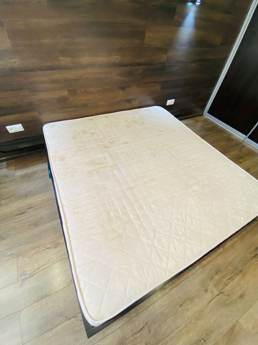 Продам матрас 5000