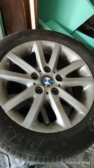 Джанти с гуми зимни 16" 5х120 7J ET47  оригинални BMW style 136
