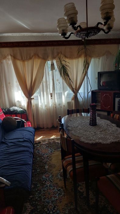 Apartament cu 4 camere Roșiori de Vede