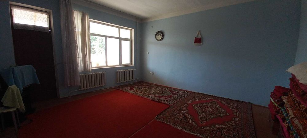 Коттедж 3 хона, Илғор МФЙда, нон заводи ёнида жойлашган.