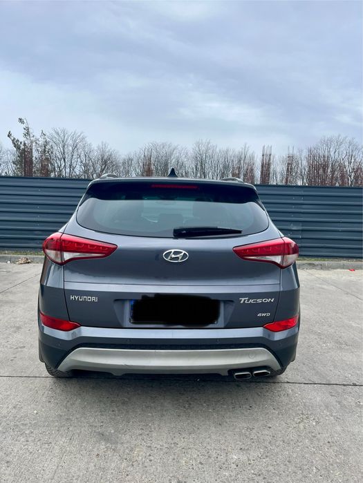Hyundai Tucson Luxury 4x4 Automat – Full Option