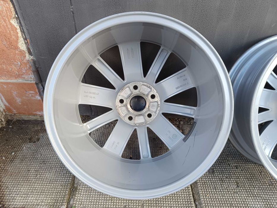 ОРИГИНАЛНИ джанти 18 ' цола 5x112 VW Tiguan / Фолксваген 7J ET43 57,1