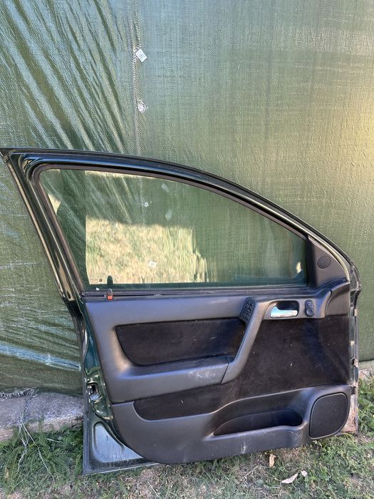 Части за опел астра г