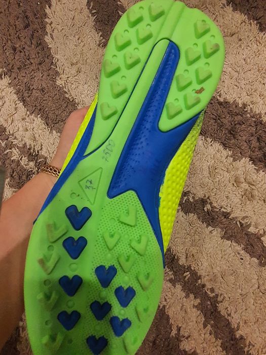 Продам туфли !Размер 34.Обували редко!