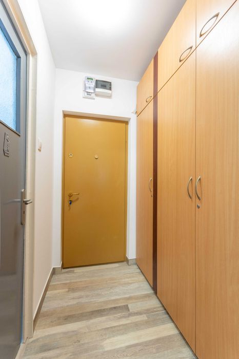 Garsoniera de inchiriat