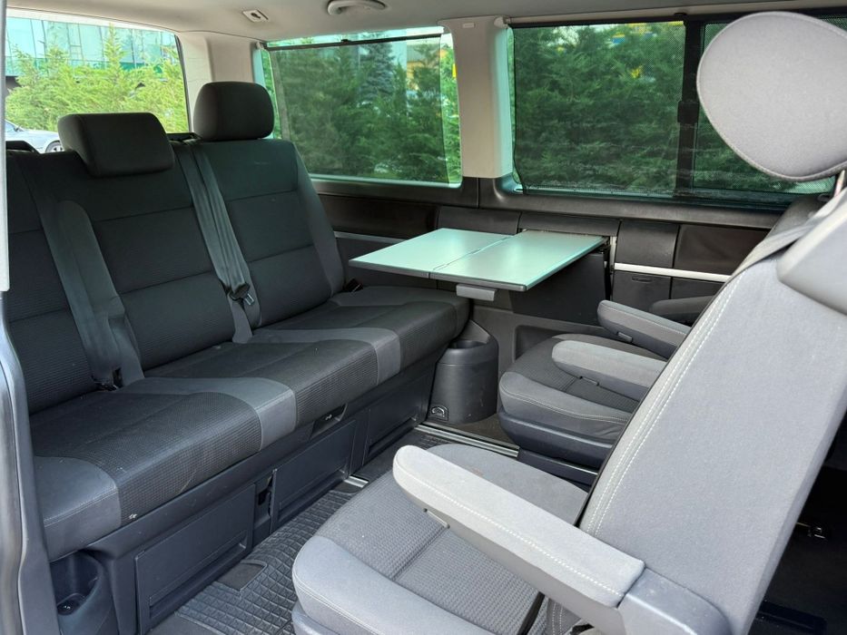 VOLKSWAGEN Multivan 2011 — imagine 3