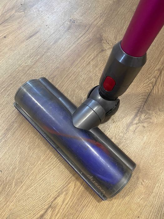 aspirator dyson v7 motorhead