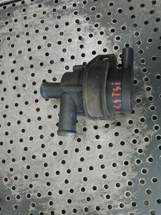 pompa recirculare apa 1.4 tsi cax vw golf 6 audi a3 8p seat leon altea 1k0965561f
