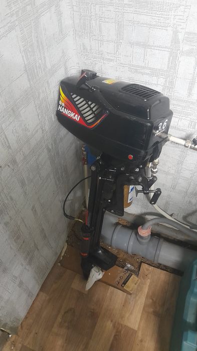 Лодочный мотор ...