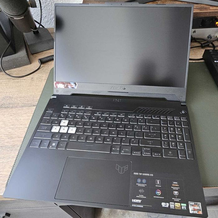 Laptop Gaming ASUS TUF A15 - AMD Ryzen 7 6800HS, RTX 3050 4GB, 1TB