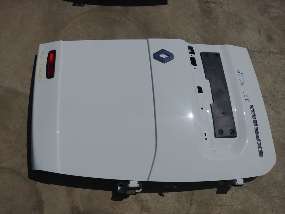 usa stanga spate renault express 2022