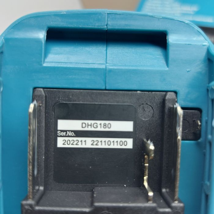 Акумулаторен пистолет за горещ въздух Makita DHG180Z