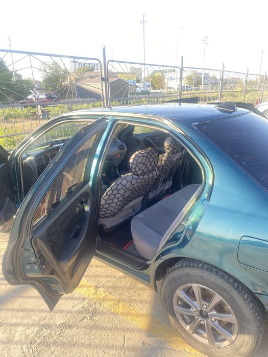 Ниссан примьера п 10