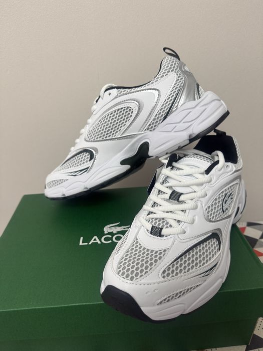 Продам кросовки Lacoste